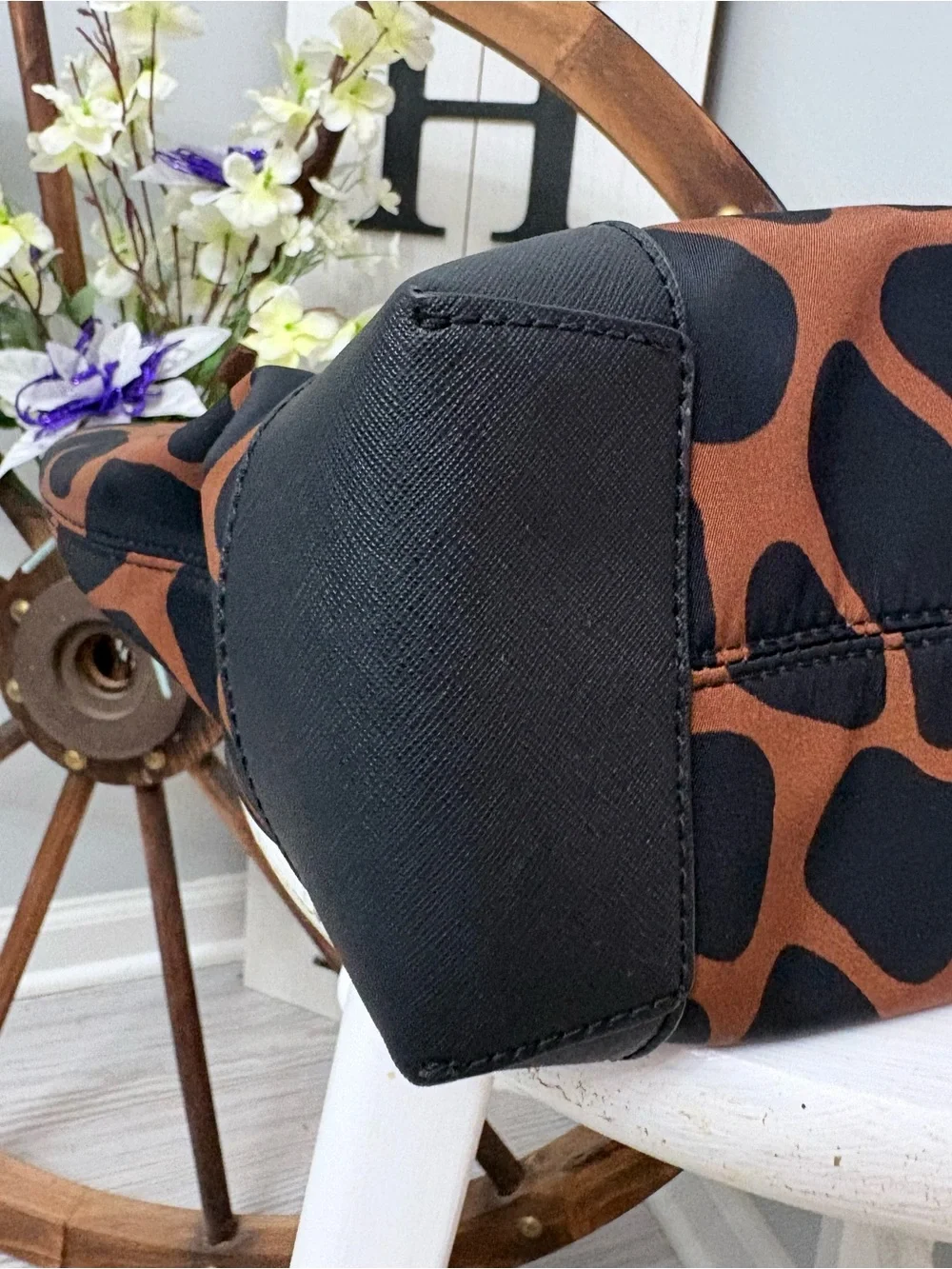 🖤🤎 MICHAEL KORS Brown & Black Animal Print Tote NWOT